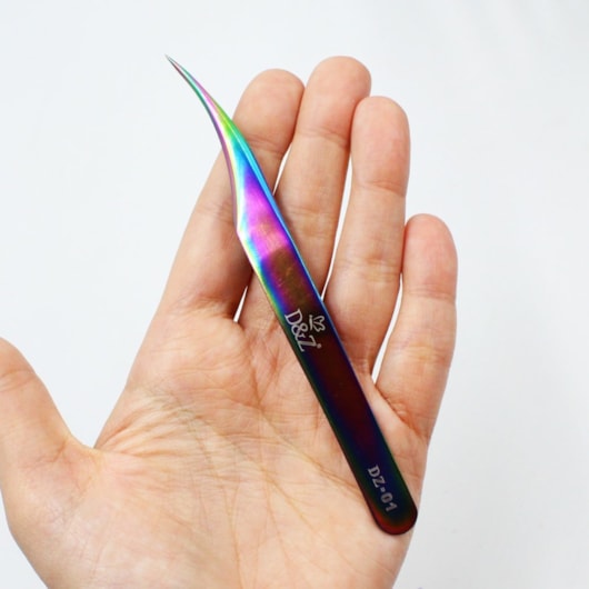 Pinça Furta Cor para Cílios D&Z